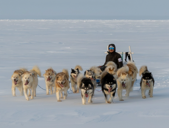 canada-north-outfitting-gallery-nunavut-travelling